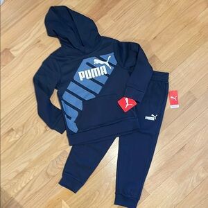 NEW Puma Navy Blue Hoodie and Jogger Set
SIZE 5